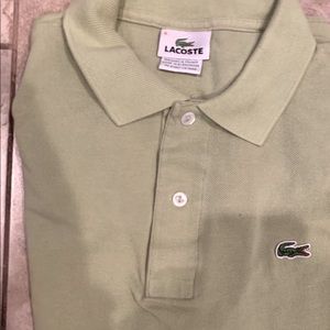 Gently used like new!! Like green polo